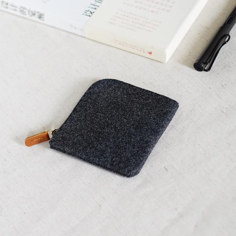 Fashion Wool Felt Mini Coin Purse Wallet Women Men Change Bag Credit Card ID Holder Wallets Key Chain Mini Bag Felt Retro Bag