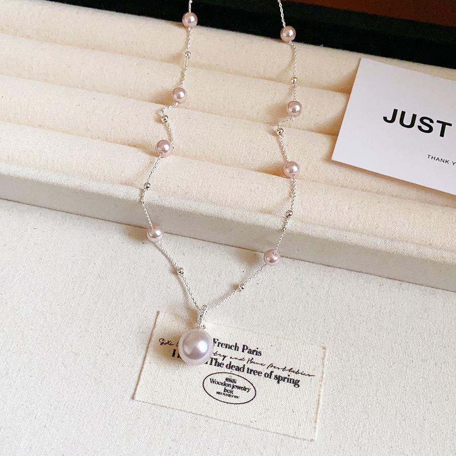 Elegant French Irregular Pearl Pendant Necklace: Versatile Luxury Clavicle Jewelry for Women