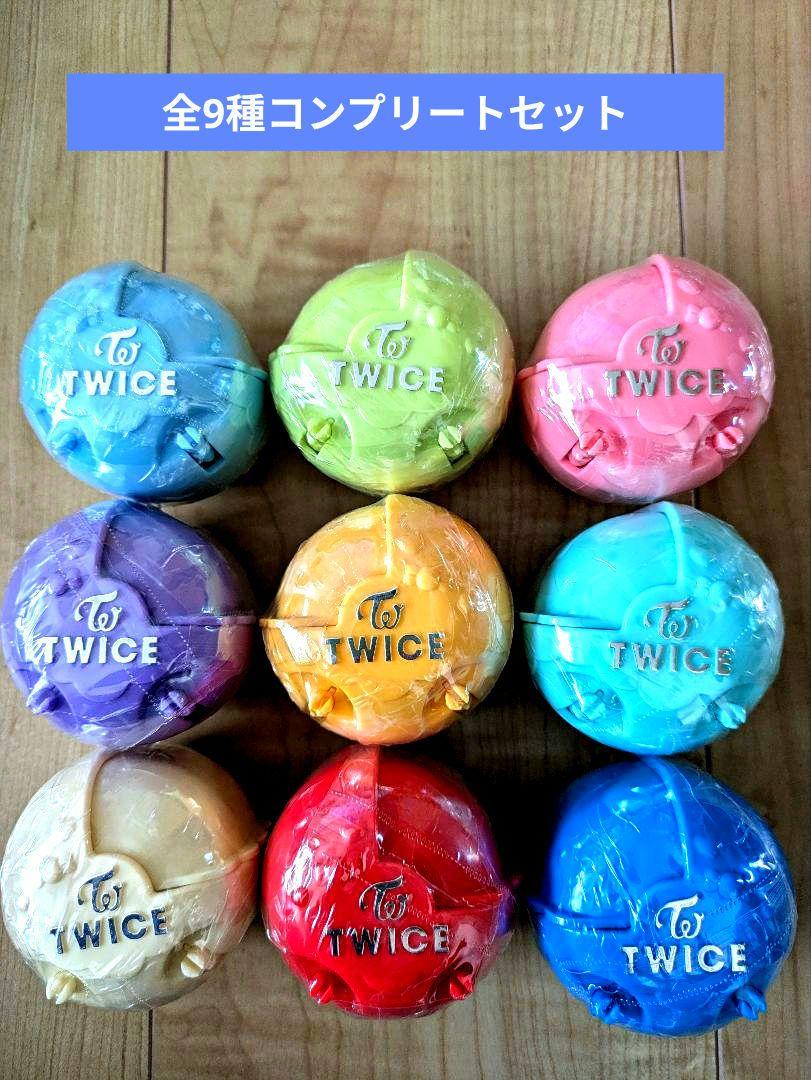 

[Б/У] TWICE LOVELS Коллекция колец Гача Комплект