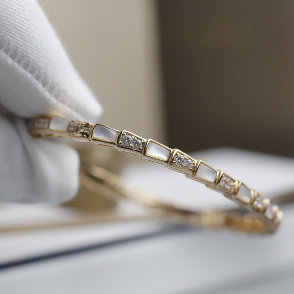 BV Snake Bone Premium White Fritillary Bracelet Light Luxury Personality Jewelry Premium Light Luxury Niche Design Bracelet