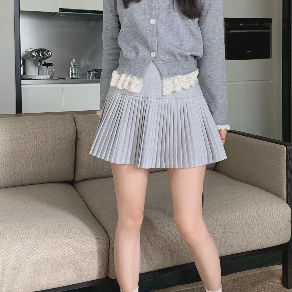 High-Waist A-Line Knitted Skirt for Women - Fashionable, Slimming, Anti-Exposure Wool Pleats for Spring & Autumn