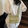 Daily commuter locomotive multi-pocket leisure satchel Japanese and Korean leisure style large capacity shoulder messenger bag women