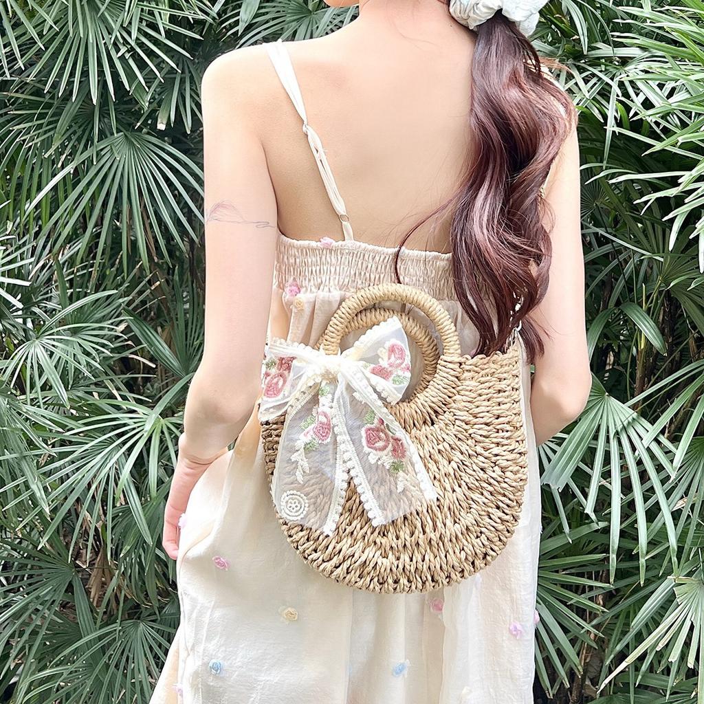 Daily travel personalized woven bow silk scarf women's handbag spring new shoulder messenger bag