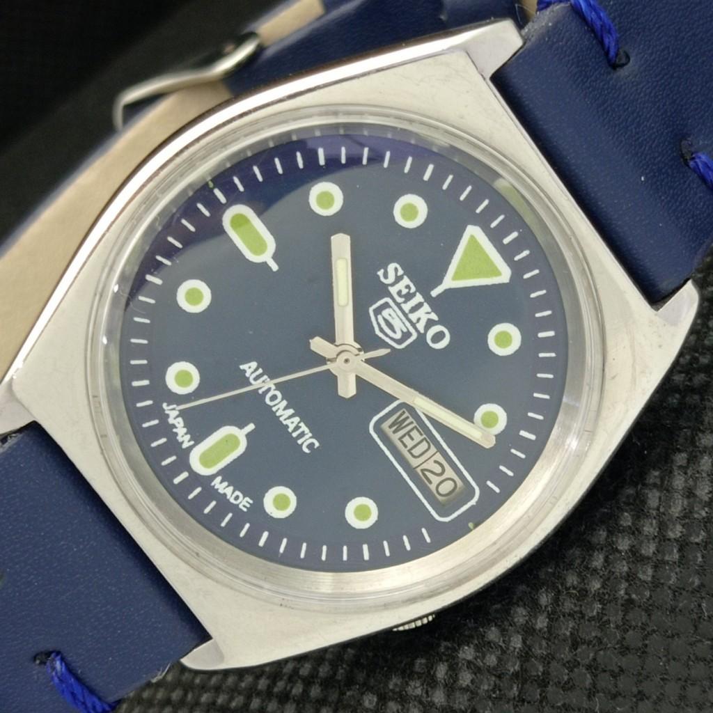 

Б/У винтажные часы SEIKO 5 AUTOMATIC 7S26A JAPAN MENS D/D BLUE WATCH 596-a312737-2 SKU596-a312737