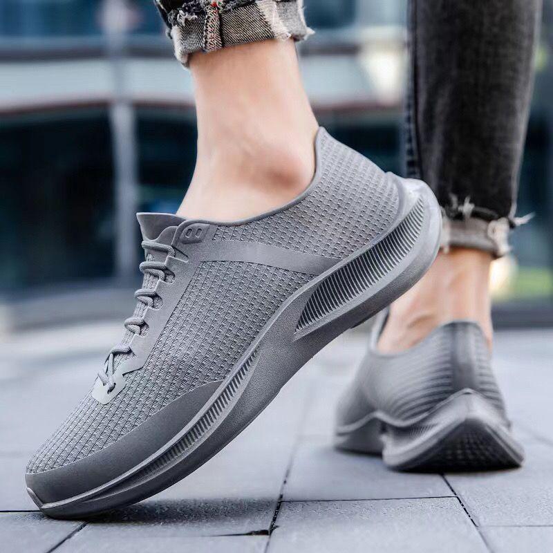 Low Rain Boots for Men Summer Cooking Black Chef Kitchen Man Shoes Ankle Short Galoshes City High Quality on Offer Mud Wide Toes