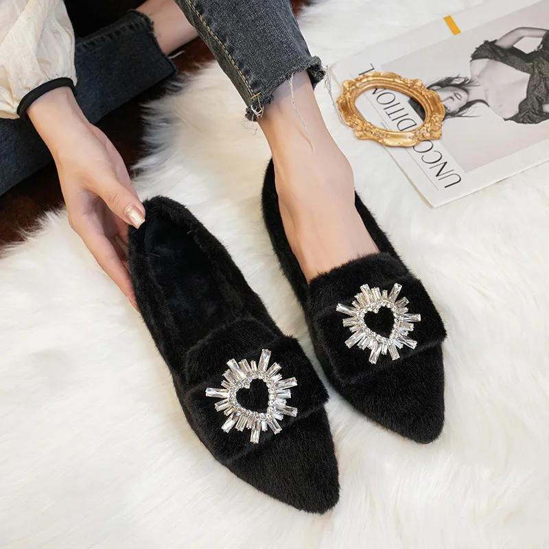 Fashion Classic best-selling casual plush flat shoes for women's outerwear, plush winter rhinestone pointed shallow cut flat shoes