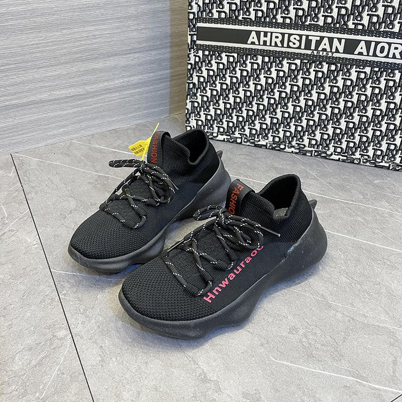 Men and Women Couple Sneakers Slip on Flat Casual Breathable Tennis  Shoes for Women Outdoor Flat Walking Shoes Large Size 35-44