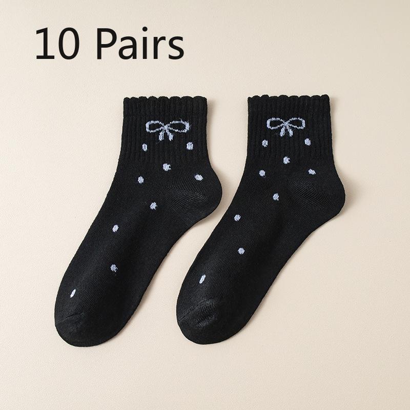 10 Pairs of Female Autumn and Winter Lovely Polka Dot Bow Lace Mid Tube Socks
