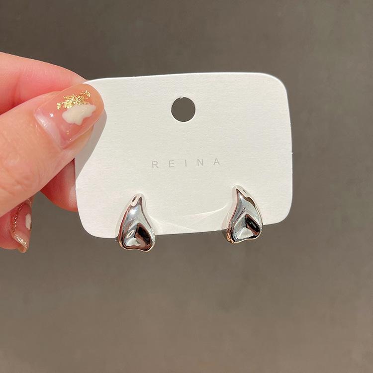 Sweet Girl Earrings Sales Korean Version Irregular Niche Design Able Foreign Earrings Unique Earrings