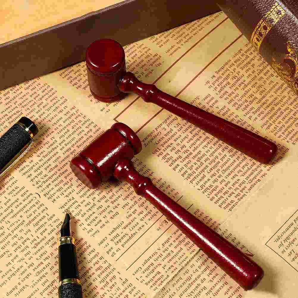1Pcs Judge Hammer Lawyer Gift Gavel Car Mini Wooden Solid Mallet Ornament