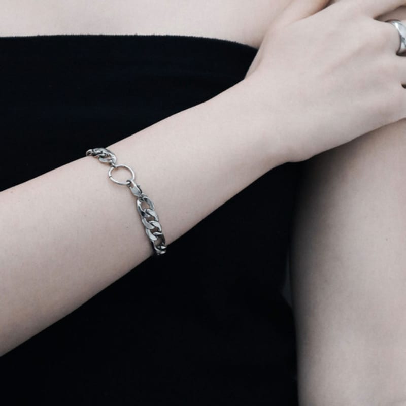 Baroque Stone Bold chain bracelet