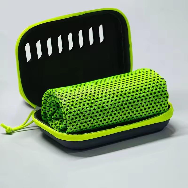 

Охлаждающие полотенца для кемпинга с чехлом EVA, Компактные и портативные дорожные ледяные полотенца, Быстросохнущие полотенца для спорта, тренажерного зала, походов и йоги 30*100cm зелёный