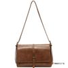 This year, popular small bags are women's new niche one-shoulder underarm bags, high-end texture commuter retro messenger bags.