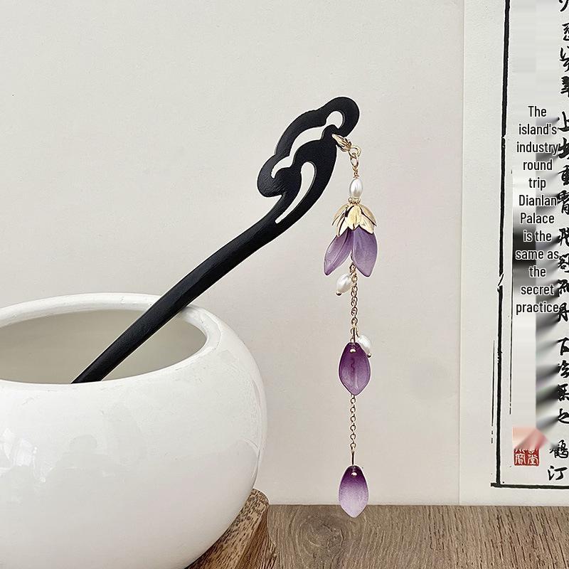 Ancient Chinese-Style Hanfu Hair Accessories: Elegant Updo Hairpins with Tassels for Women