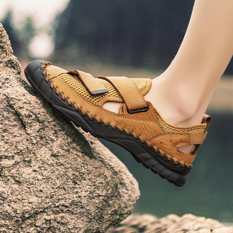 Summer Mesh Men's Shoes New Breathable Flat Casual Shoes Outdoor Walking Men's Sneakers Hiking Shoes Zapatillas Hombre