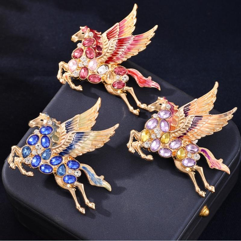 Fashionexquisite Colorful Flying Horse Brooches For Women Clothing Coat Accessries Gifts