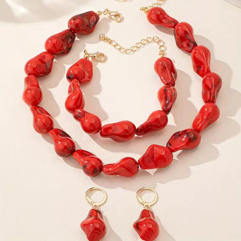 Fashion Imitation Baroque Pearl Neck Chain Bracelet Earrings Pendant Jewelry Set Special-shaped Imitation Pearl Fashion Set