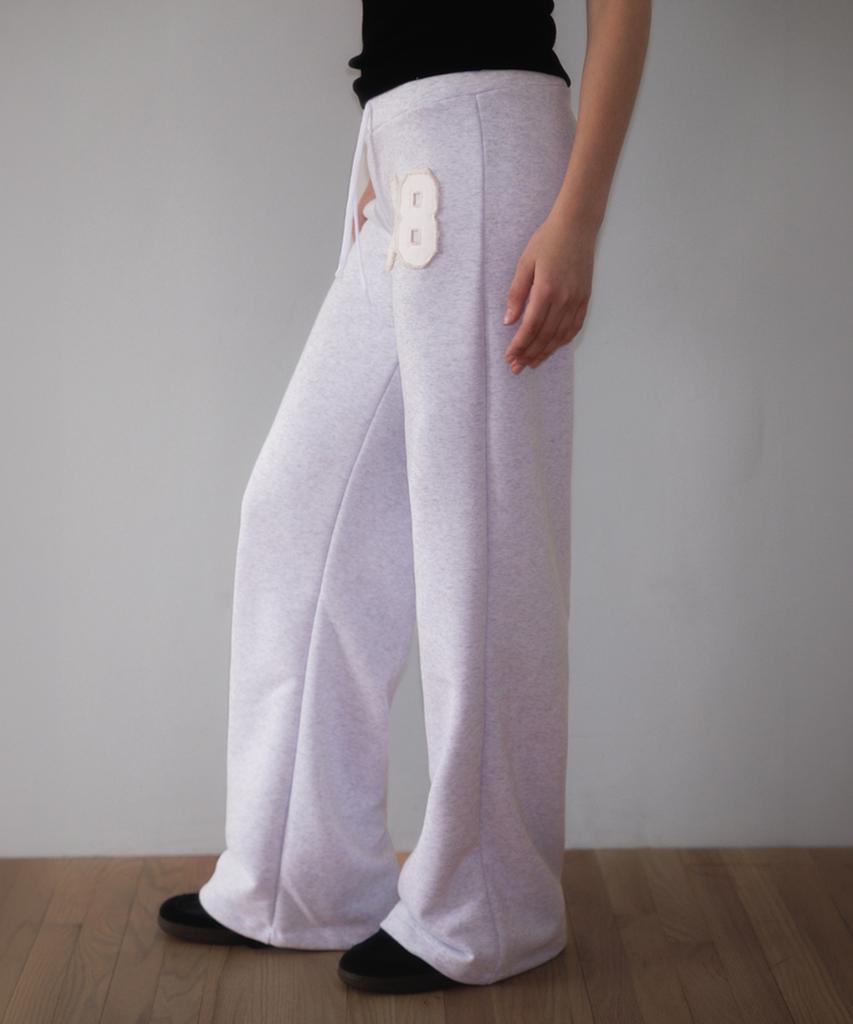 ROSEFRANTZ Patchwork Bootcut Sweatpants [White Melange]