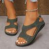 Open-toe High-heeled Women's Shoes with Thick Soles, Slip-on Beach Sandals with Buckle Fastening.