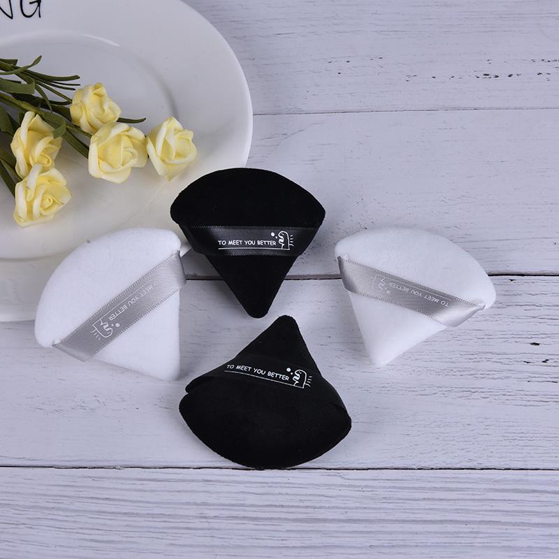 2Pcs Portable Soft Triangle Velvet Cosmetic Puffs Mini Makeup Sponge Makeup Tool