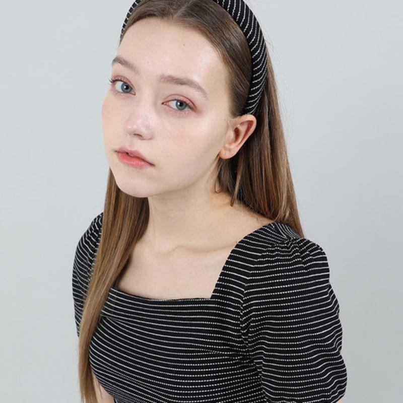 

КЭТЛАЙН Современная полосатая повязка для волос (черный) black free