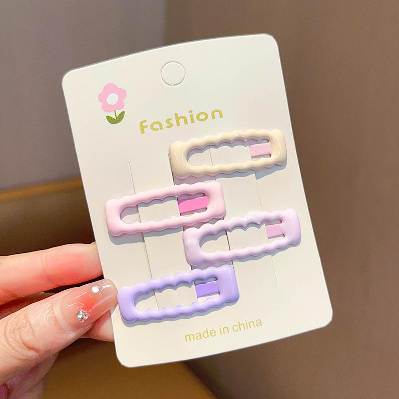 

Pink Star Hair Clip for Children - Cute, Safe, and Gentle on Hair