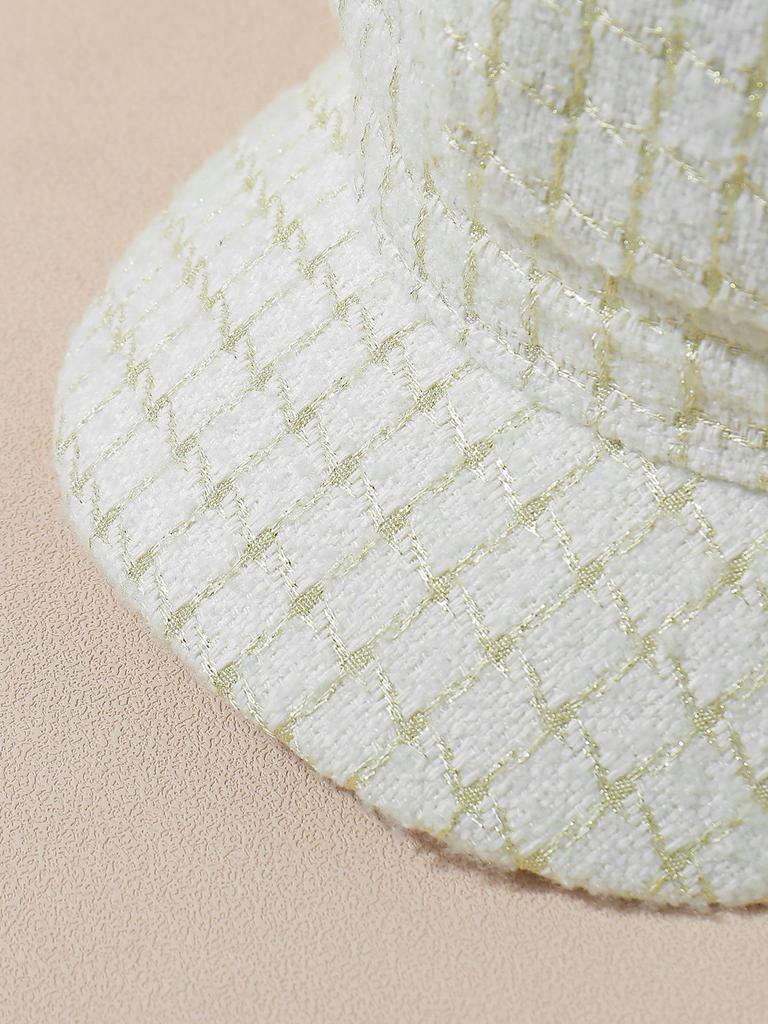 Women's Retro British Plaid Octagonal Cap: Versatile Spring/Autumn Beret with Big Brim for a Casual, Literary Look.