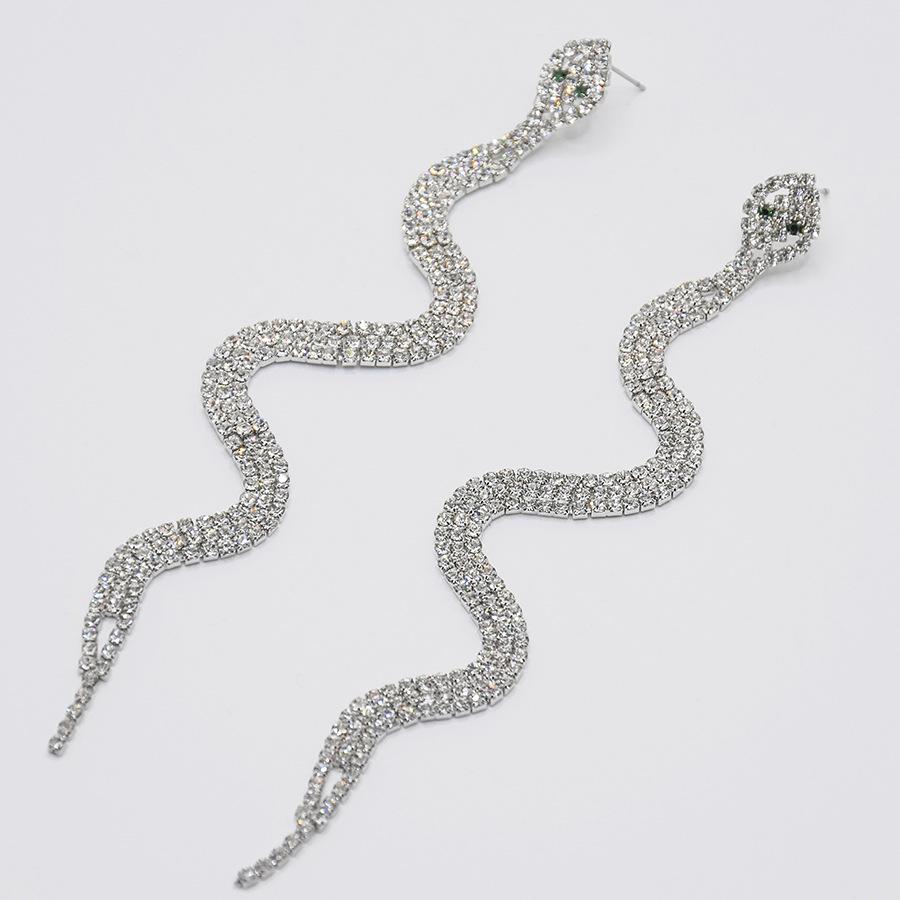 Boucles d'oreilles élégantes à pampilles en forme de serpent et strass: Un mélange exquis de mode européenne et américaine