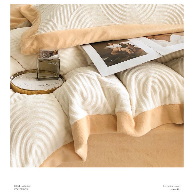 Maternal and Infant Class A Milk Fleece Bed Set of Four Pieces for Autumn and Winter Warm and Thick Coral Fleece Sleeping Naked with Fleece