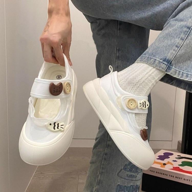 2025 new summer Mary Jane hollow canvas shoes women's breathable Velcro small student casual board shoes