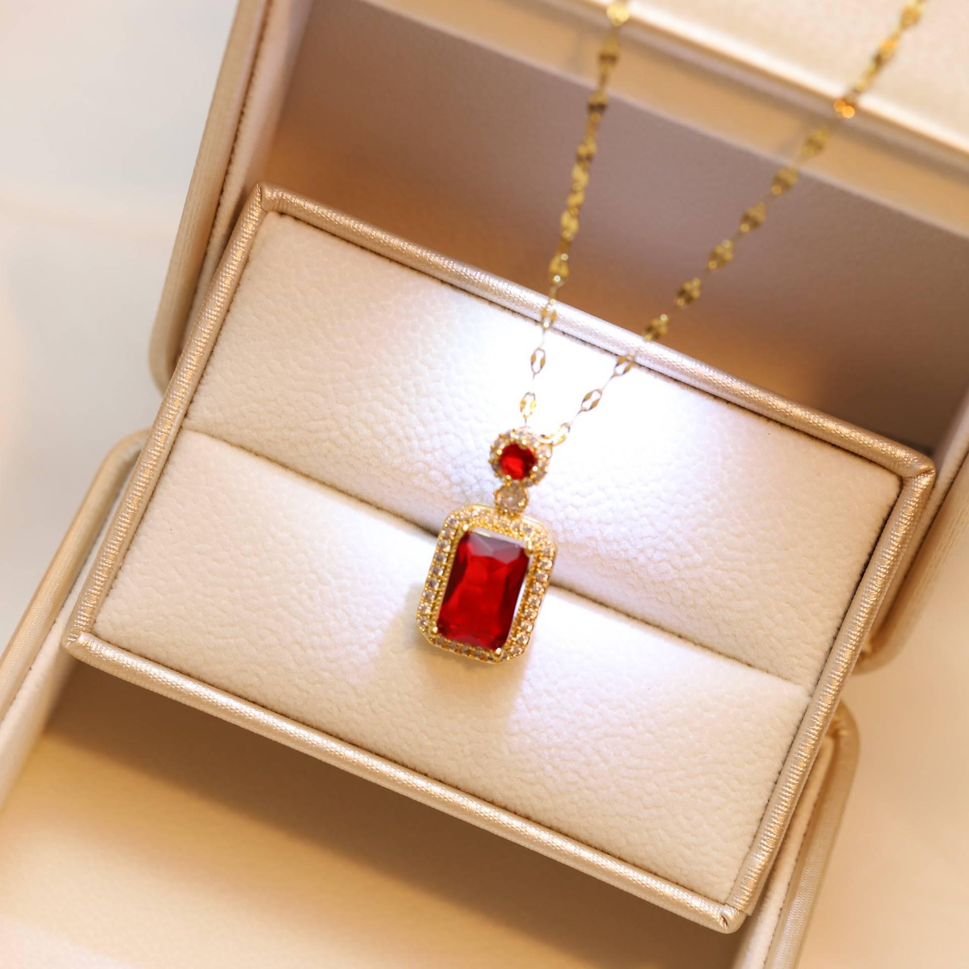 

Комплект из ожерелья и серег в стиле хип-хоп с драгоценными камнями из циркония Wenjian Douyin