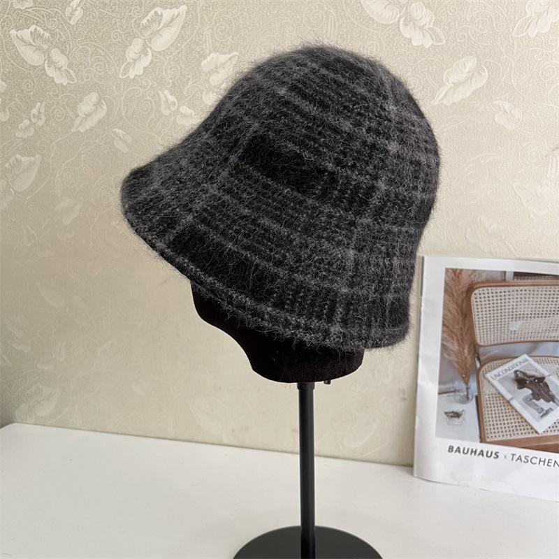 Autumn and Winter Wool Basin Hat Warm Soft Waxy Rabbit Hair Wool Blend Bucket Hat Ladies Striped Water