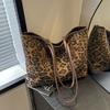 High-End Leopard Print Women's Bag Large Capacity Big Bag Fashionable Versatile Shoulder Handbag Commuter Tote Bag