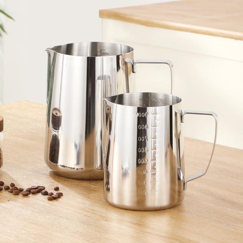 Stainless Steel Latte Art Cup with Scale, Milk Frothing Pot, Pointed Spout Coffee Utensil for Home & Commercial Use