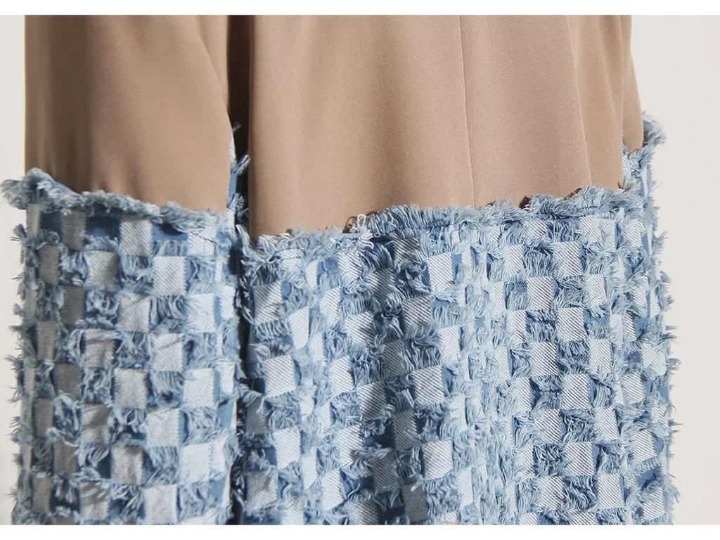 2023 Spring Women's Contrast Plaid Distressed Denim Jacket with Raw Edges