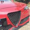 Garniture d'aérateur de calandre style V en fibre de carbone pour Alfa Romeo Giulia