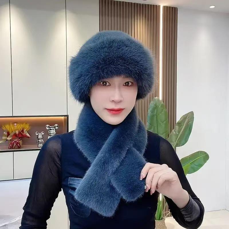Γυναικείο Χοντρό Χειμωνιάτικο Καπέλο από Τεχνητή Γούνα Μινκ με Προστασία Αυτιών και Κασκόλ