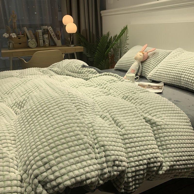 

Плюшевый зимний фланелевый флисовый набор из 4 предметов: Двусторонний, Антистатический, Утолщенный Flat Sheet: Avocado Green