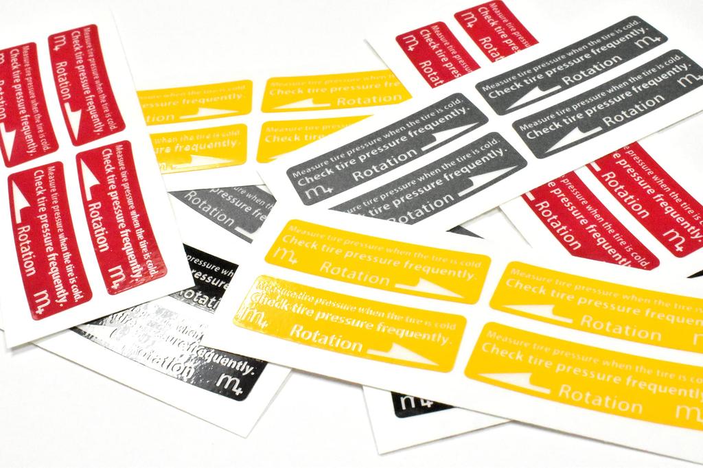 M+ Felgenaufkleber (Dunkles Silber)