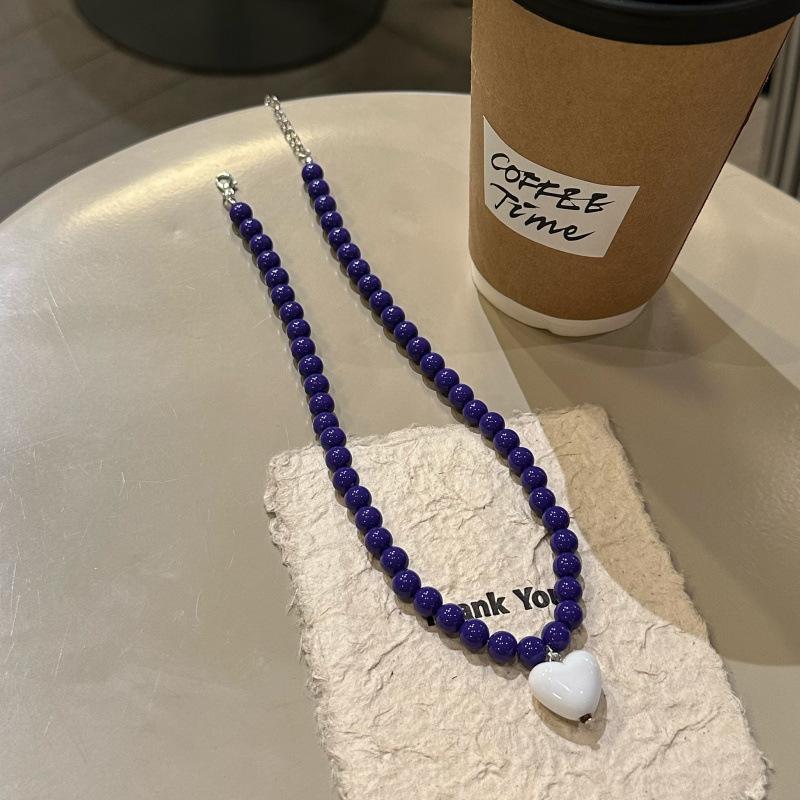Y2K Retro Resin Pendant Necklaces Women Beaded Candy Color Heart Necklaces Exquisite Cute Daily Party Jewelry Accessories Gifts