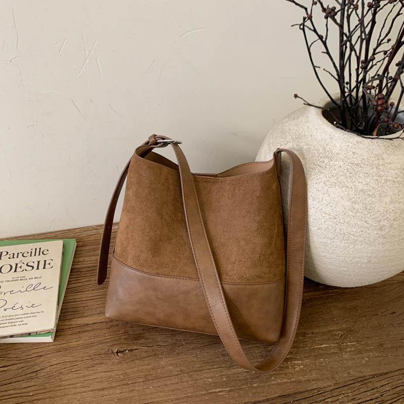 PU Shoulder Bag for Women with Suede and Smooth Panel Design Ideal for Daily Use Work