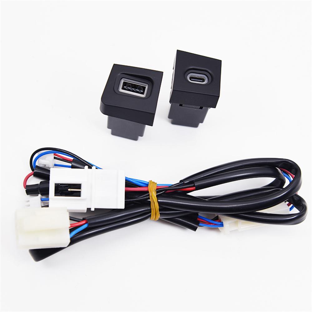 18W QC3.0 USB +TYPE-C Car Charger Socket Fast Charger Adapter For VW CC Magotan B6