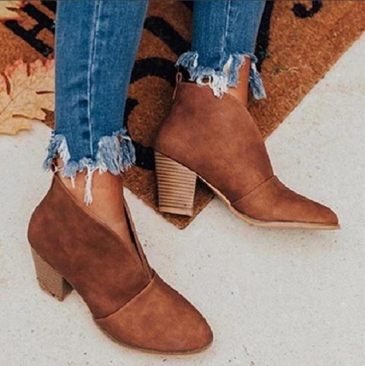 Europäische und amerikanische Mode Slip-on Nude Kurze Stiefel Damen, Grenzüberschreitend, Große Größe, Dicker Absatz