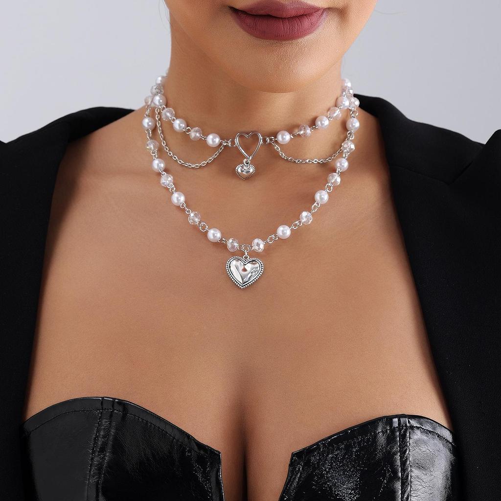 European and American Fashion Multi-layer Heart and Pearl Tassel Necklace for Women