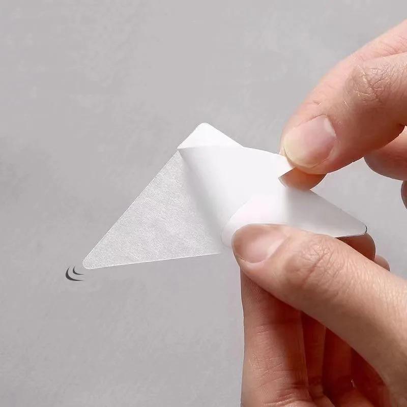 200 Pcs(100Pairs) Autocollants de Style de Col de Chemise Support de Col Bâtonnets de Col Façonneur de Col Fixe pour T-Shirt Patchs Adhésifs Invisibles Fixation Transparent