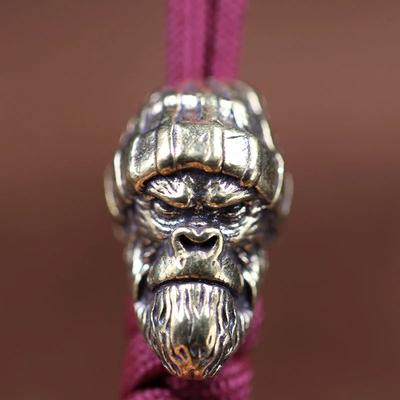 Yün Şapka Goril Başı Heykeli Beyaz Pirinç Bıçak Boncukları Orangutan EDC Kendin Yap Dokuma Kordon Uçları Kolye Aksesuarları