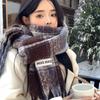 Atmosphere Maillard plaid scarf women's winter new Korean high-end sense thickened warm scarf student