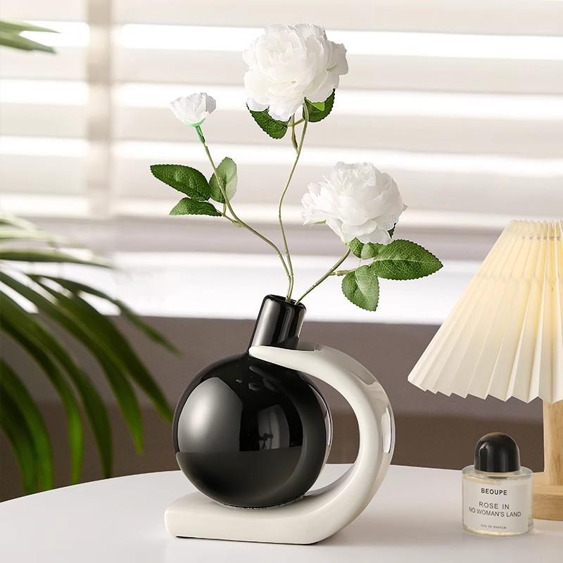 Minimalist Ceramic Desktop Dry Flower Vase, Minimalist Vase Decoration for TV Cabinets and Home Decor