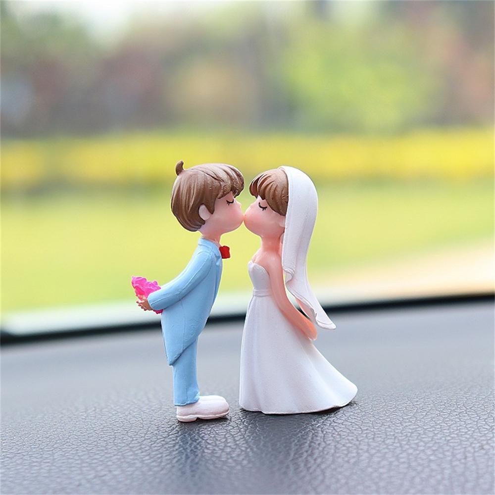 Cartoon Couples Marry Car Decoration Romantic Wedding Lover Spouse Auto Center Console Dashboard Ornaments Car Interior Gifts