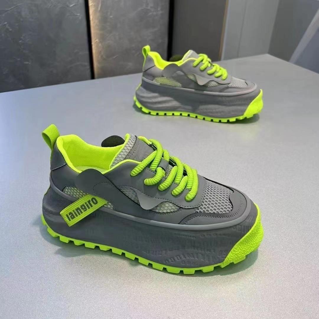 Модные цветные кроссовки с новым буквенным дизайном — фото 9